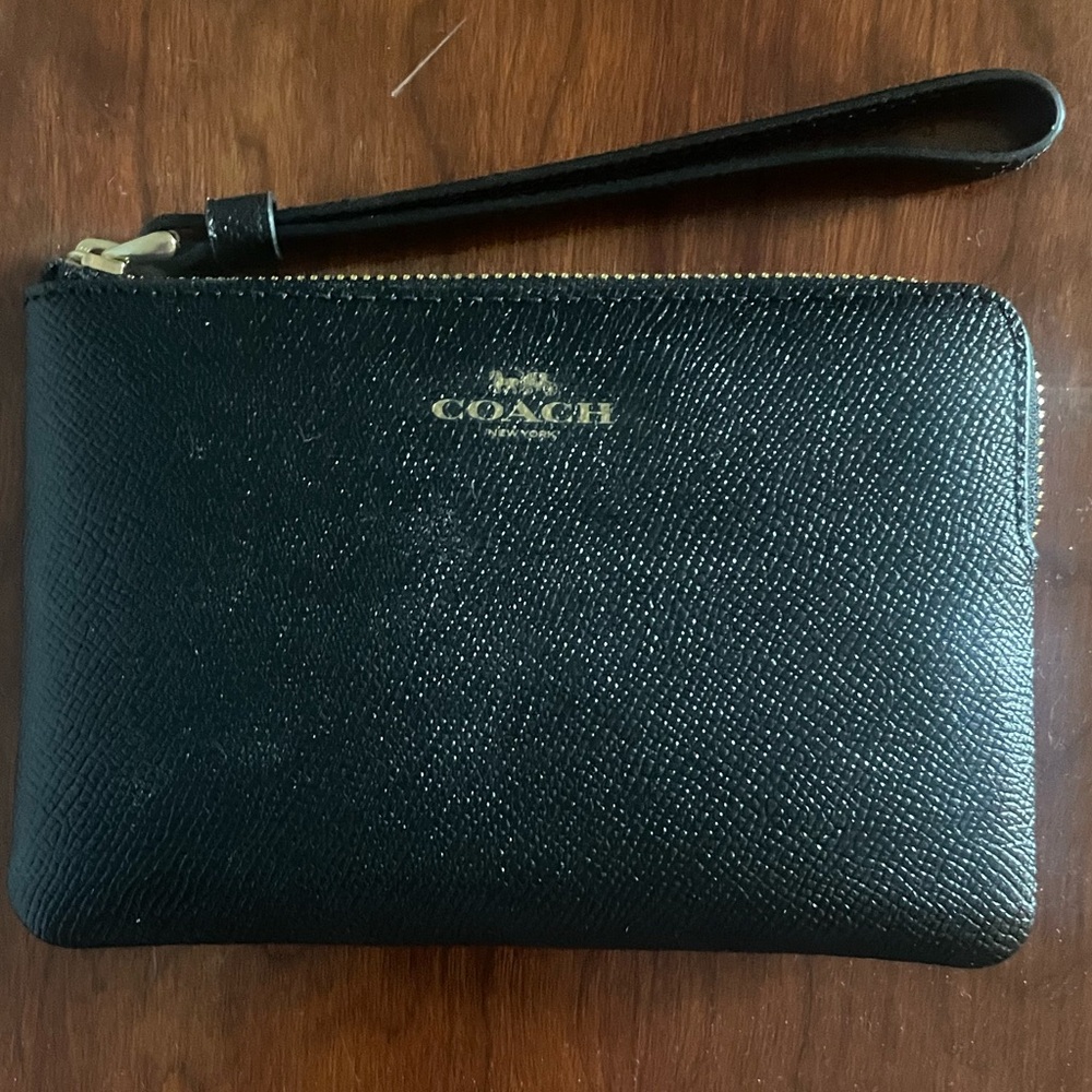 Coach wristlet NWT